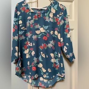Women’s Blouse